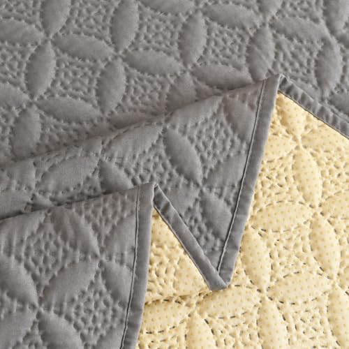 Cmfshape Waterproof Nonslip Sofa Cover for 3 Cushion Couch